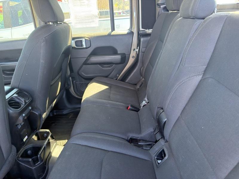 Jeep Gladiator Overland 2020