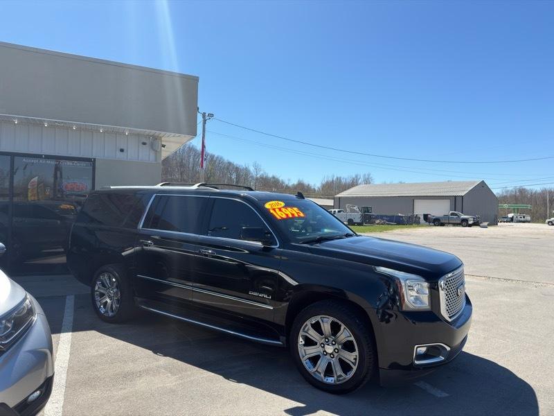 GMC Yukon XL Denali 4WD 2016