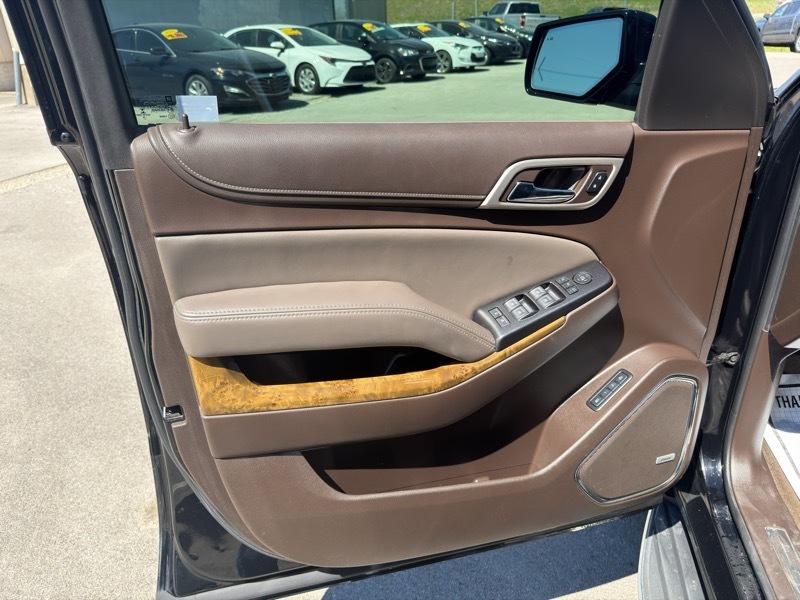 GMC Yukon XL Denali 4WD 2016