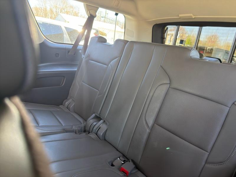 GMC Yukon XL Denali 4WD 2016