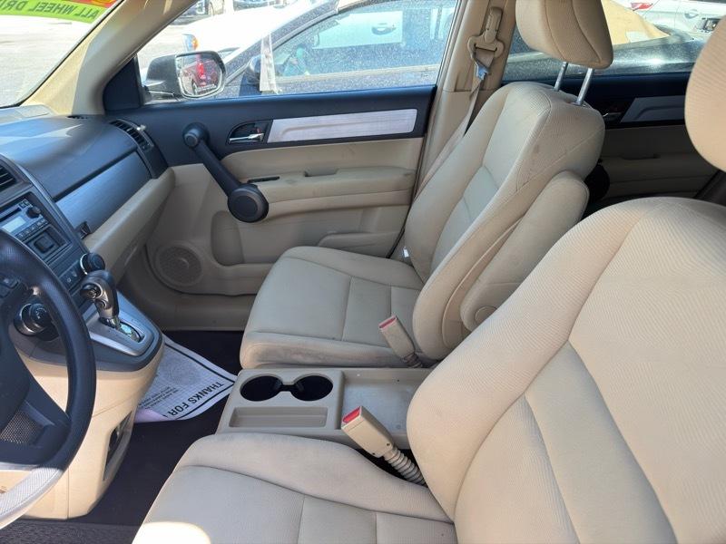 Honda CR-V LX 4WD 5-Speed AT 2011