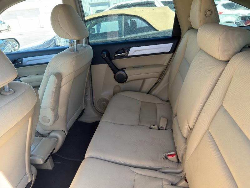 Honda CR-V LX 4WD 5-Speed AT 2011