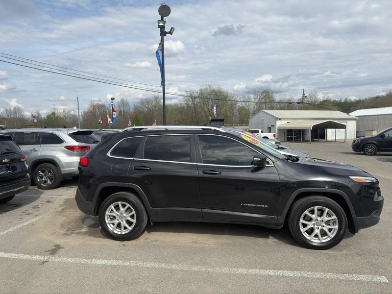 Jeep Cherokee Latitude 4WD 2016