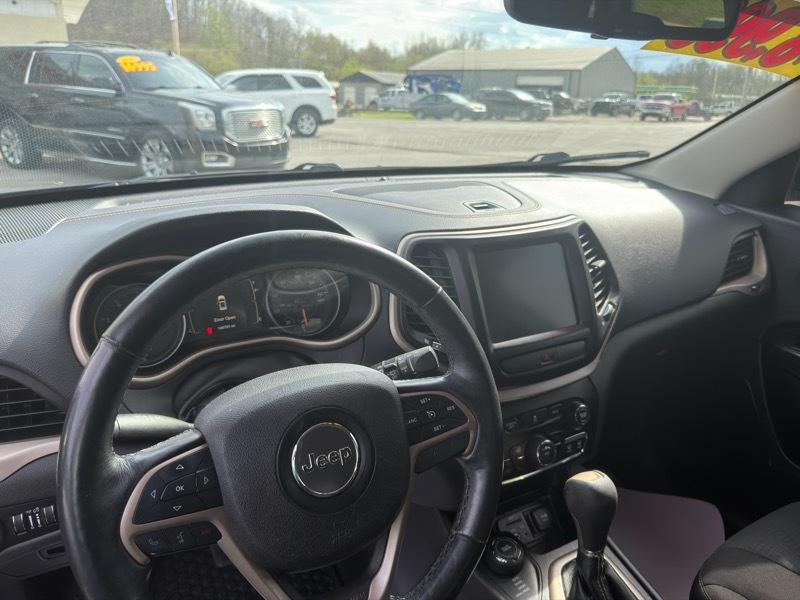 Jeep Cherokee Latitude 4WD 2016