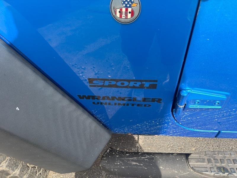 Jeep Wrangler Unlimited Sport 4WD 2015