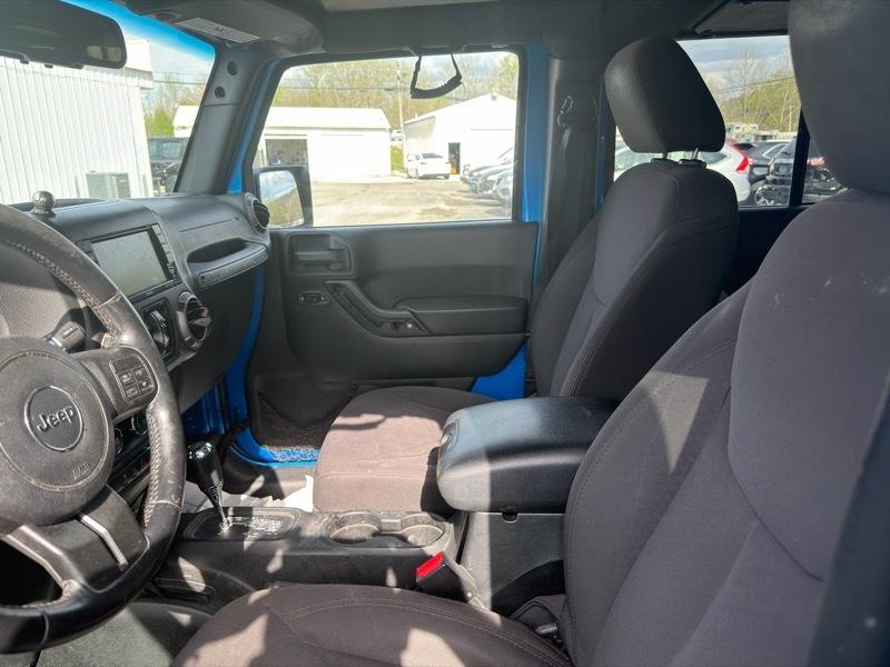 Jeep Wrangler Unlimited Sport 4WD 2015