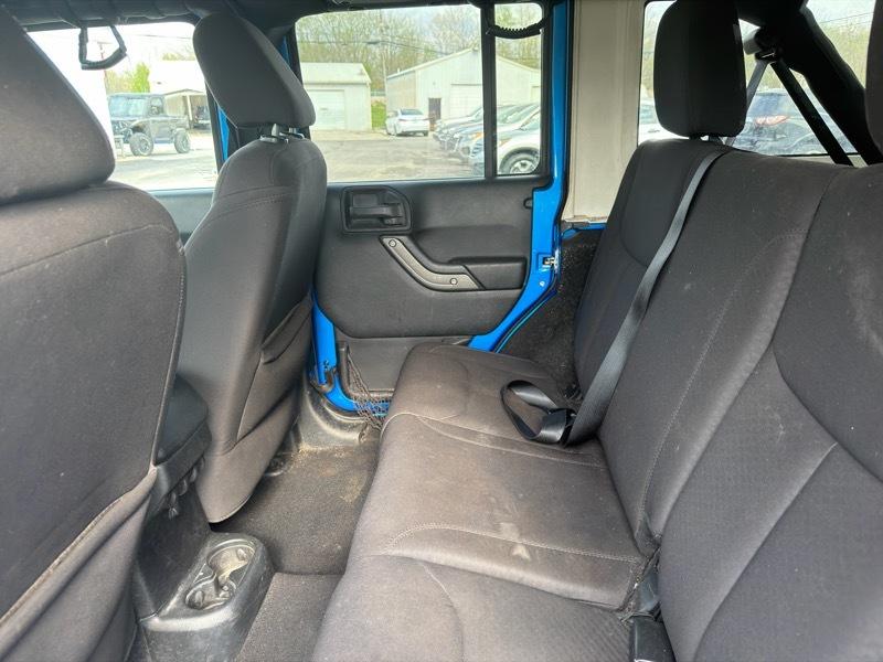 Jeep Wrangler Unlimited Sport 4WD 2015