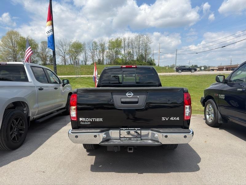 Nissan Frontier 4WD King Cab Auto SV 2013