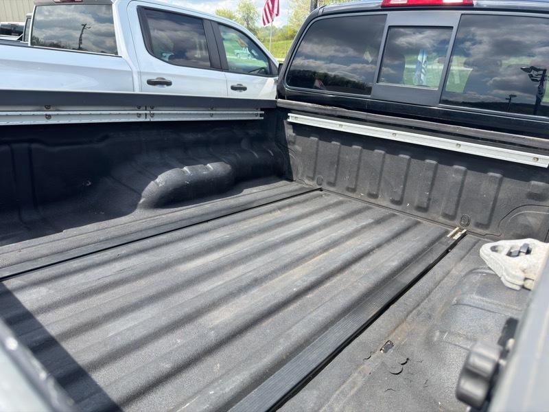 Nissan Frontier 4WD King Cab Auto SV 2013