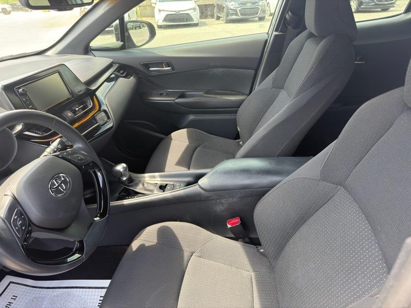 Toyota C-HR XLE 2018
