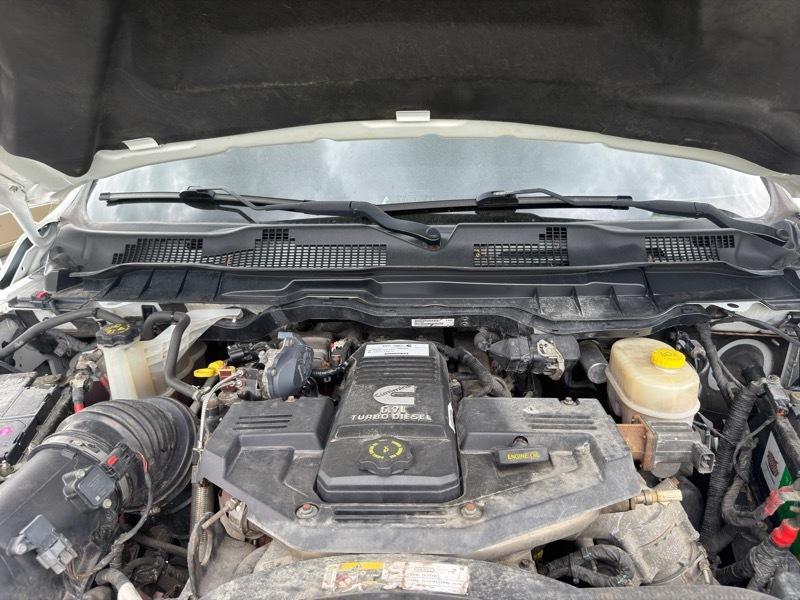 RAM 3500 SLT Crew Cab LWB 4WD DRW 2018