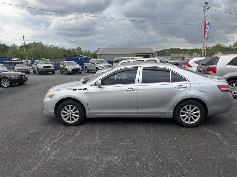 Toyota Camry 4dr Sdn LE Auto 2010
