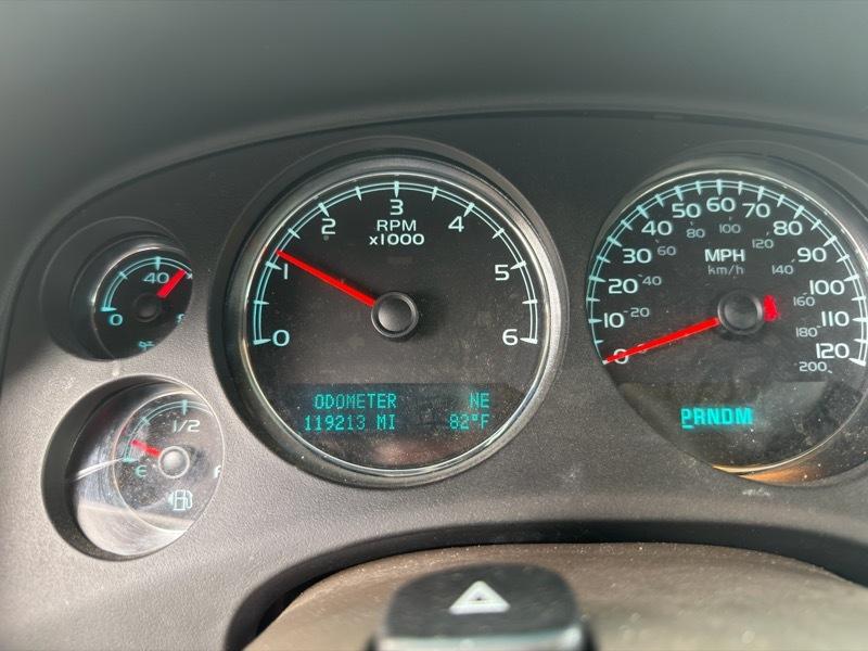 Chevrolet Avalanche LTZ 4WD 2013