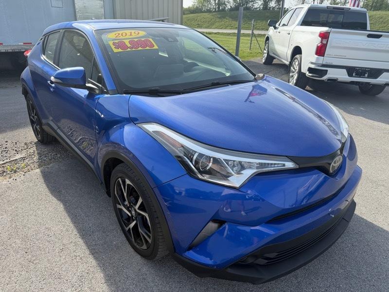 Toyota C-HR LE 2019