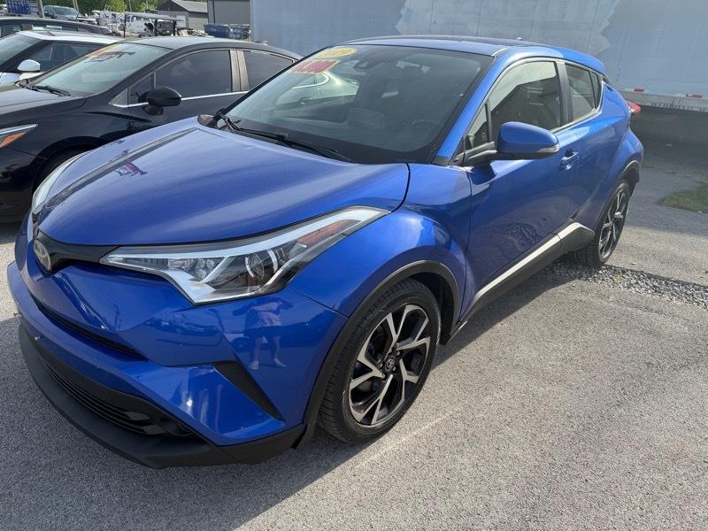 Toyota C-HR LE 2019