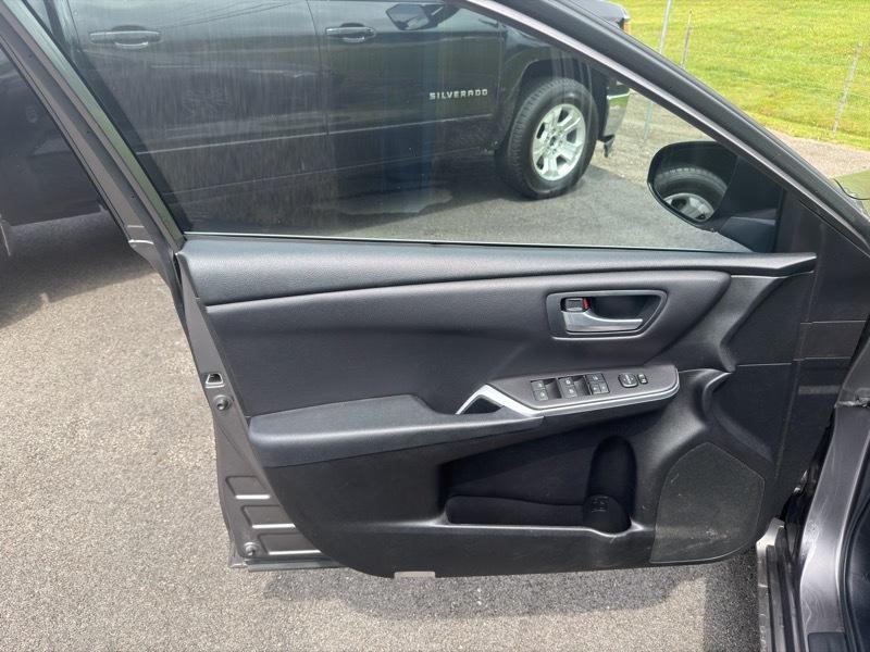 Toyota Camry XLE 2016