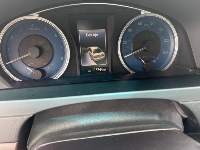 Toyota Camry XLE 2016