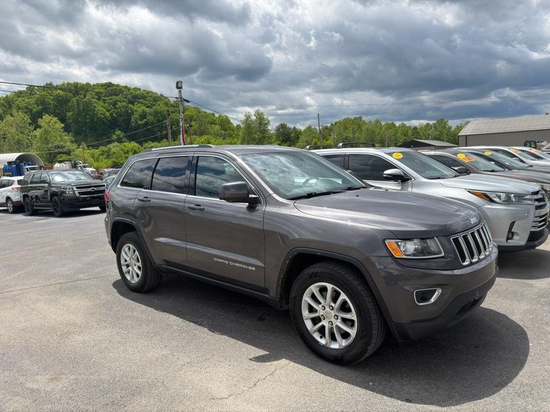 Jeep Grand Cherokee Laredo 4WD 2015