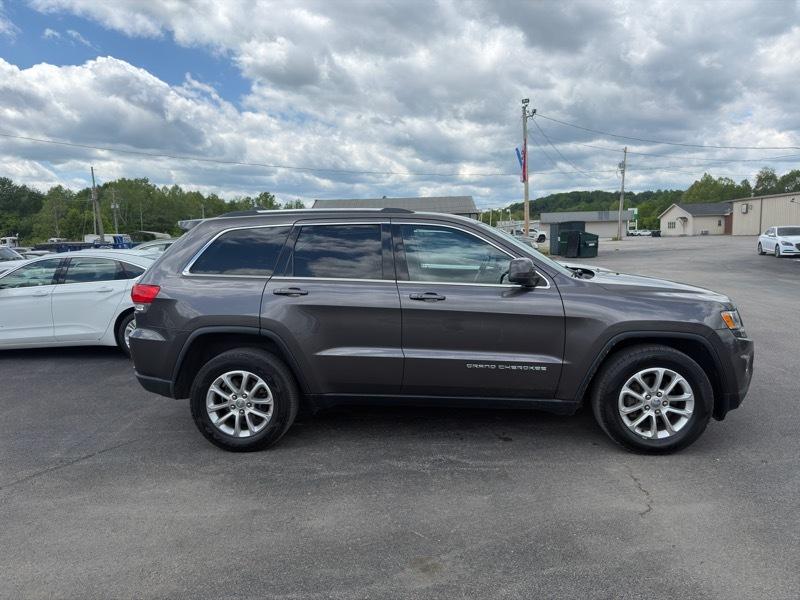 Jeep Grand Cherokee Laredo 4WD 2015