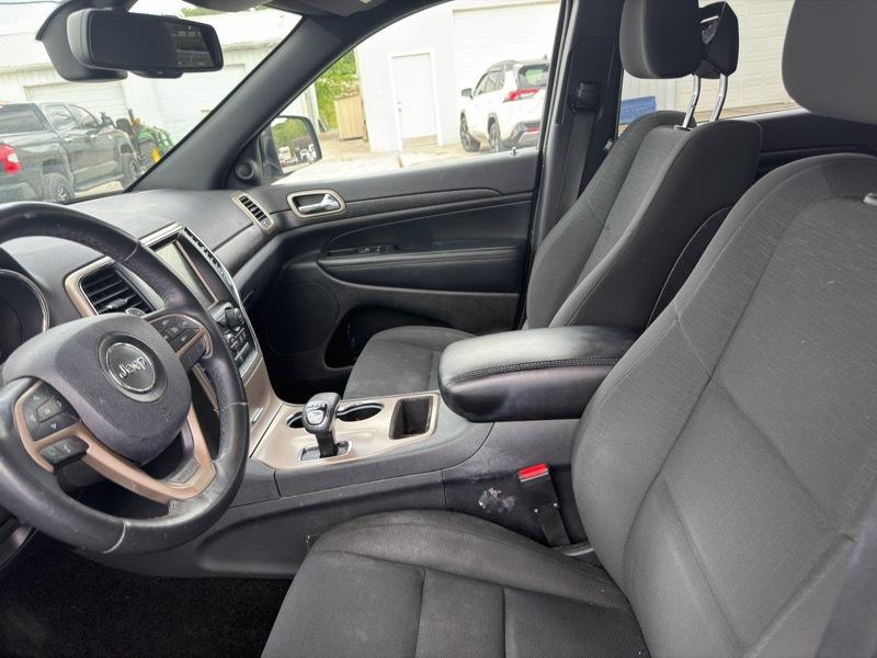Jeep Grand Cherokee Laredo 4WD 2015