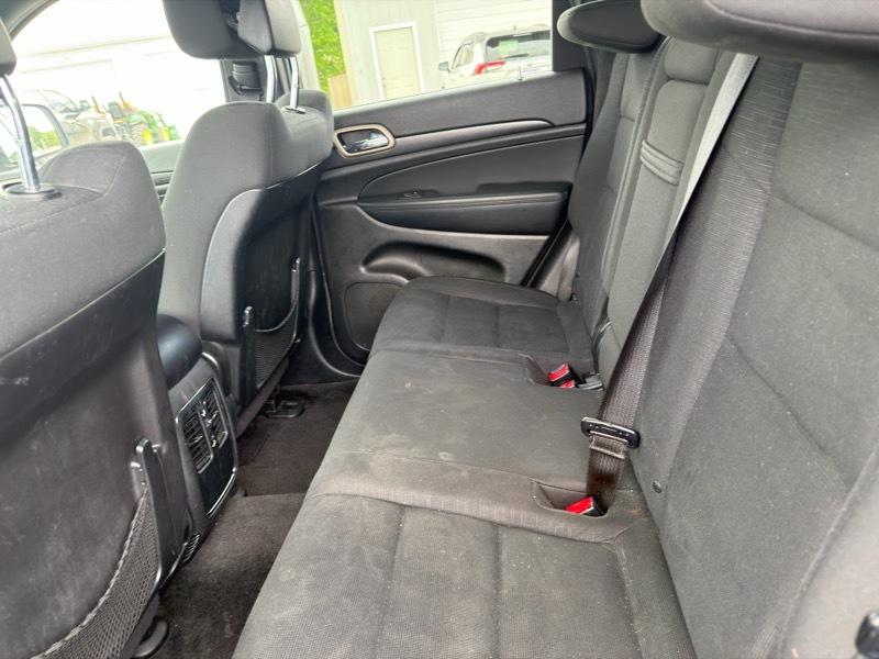 Jeep Grand Cherokee Laredo 4WD 2015