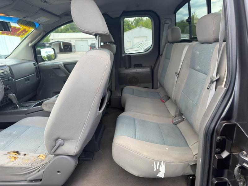 Nissan Titan LE King Cab 2WD 2007