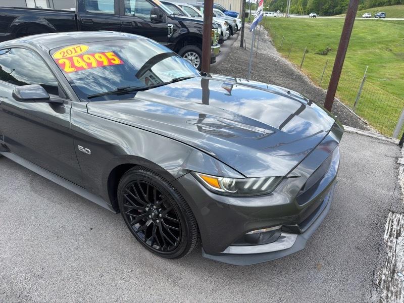 Ford Mustang GT Premium Coupe 2017