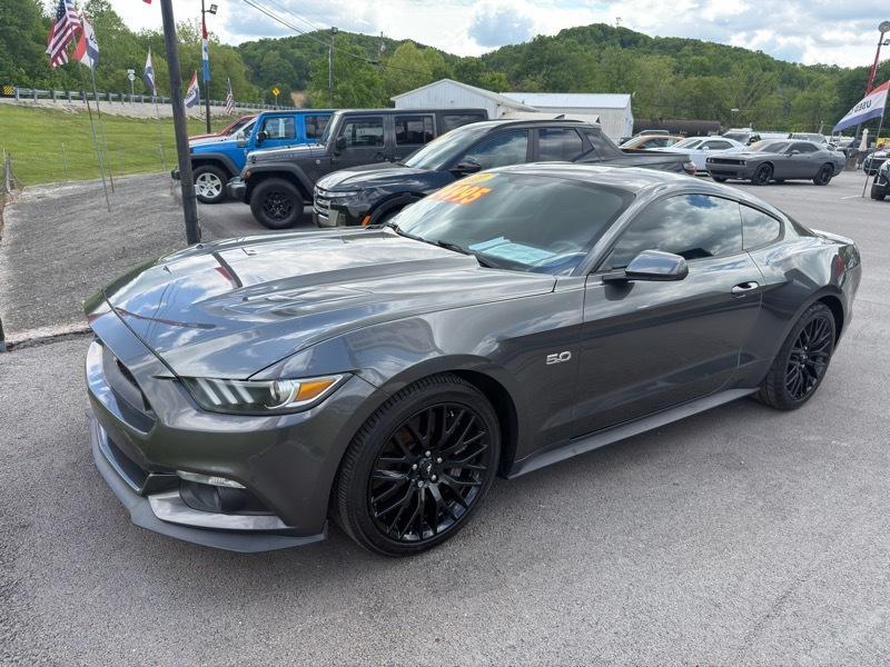 Ford Mustang GT Premium Coupe 2017