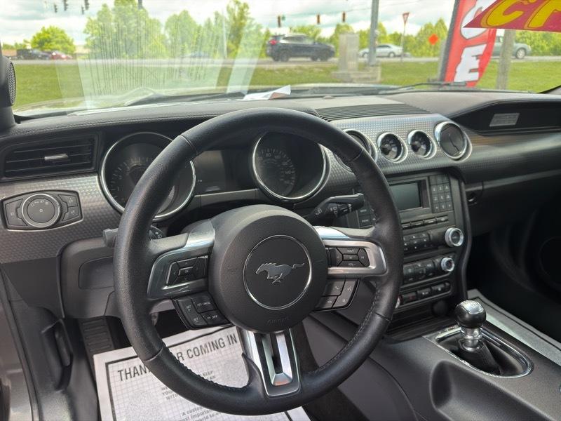 Ford Mustang GT Premium Coupe 2017