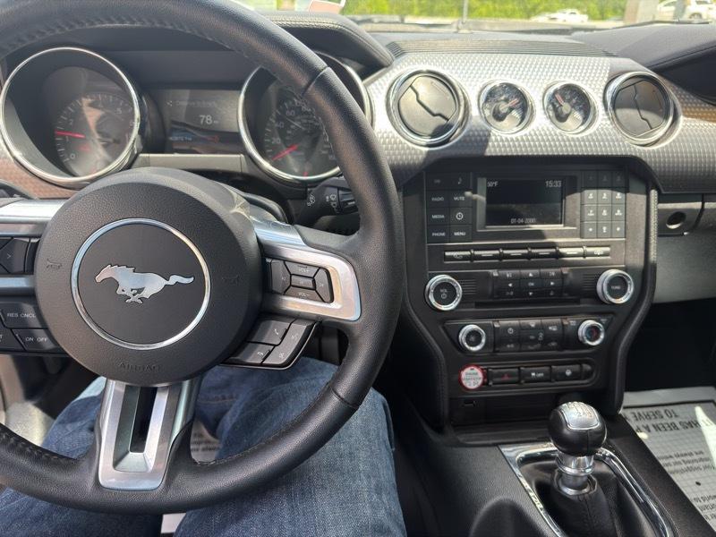 Ford Mustang GT Premium Coupe 2017