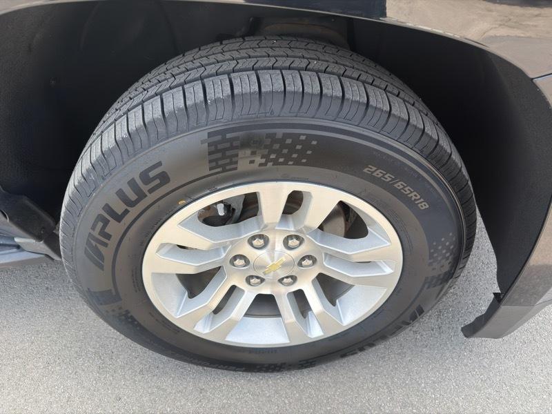 Chevrolet Suburban LT 4WD 2017