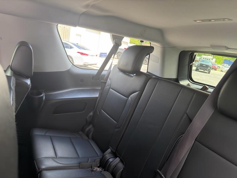 Chevrolet Suburban LT 4WD 2017