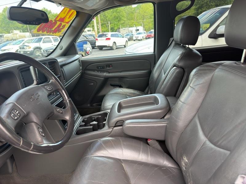 Chevrolet Avalanche 1500 4WD 2004