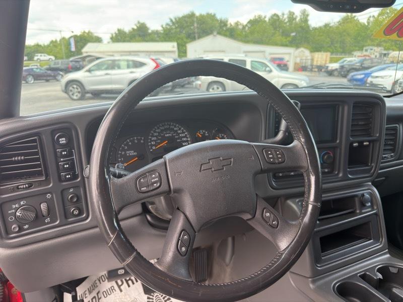 Chevrolet Avalanche 1500 4WD 2004