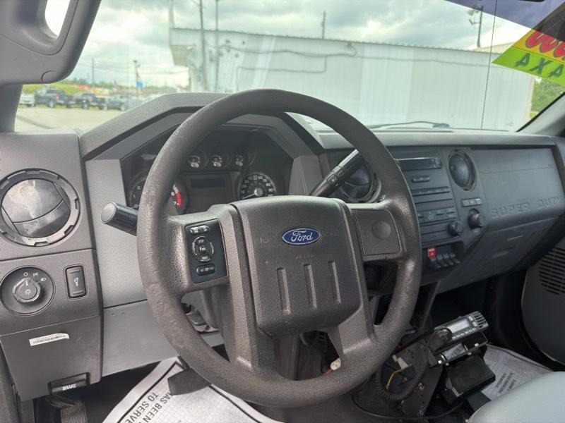 Ford F-350 SD XL 4WD 2012