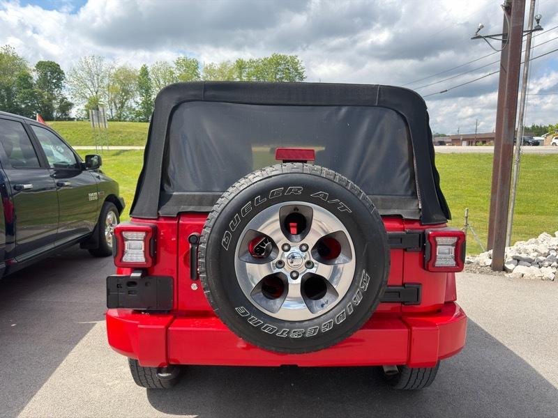 Jeep Wrangler Unlimited Sahara 4WD 2017