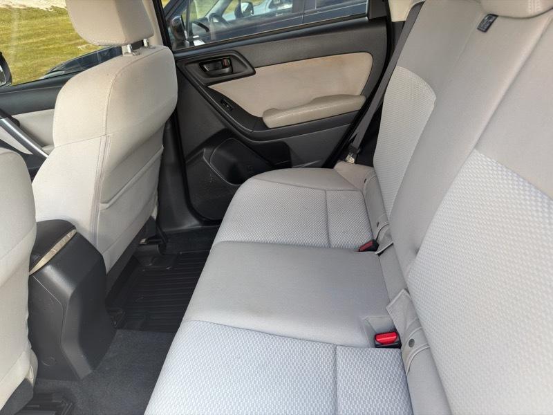 Subaru Forester 2.5i Premium PZEV CVT 2016