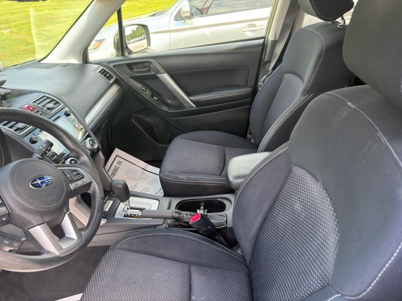 Subaru Forester 2.5i Premium PZEV CVT 2017