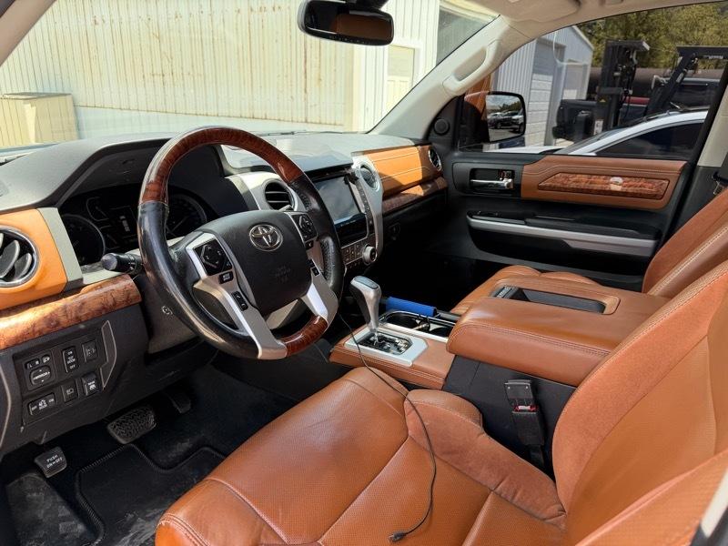 Toyota Tundra 1794 Edition Crew Max 4WD 5.7L V8 2021