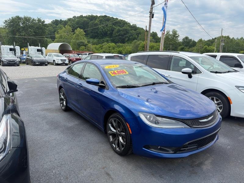 2015 Chrysler 200 S