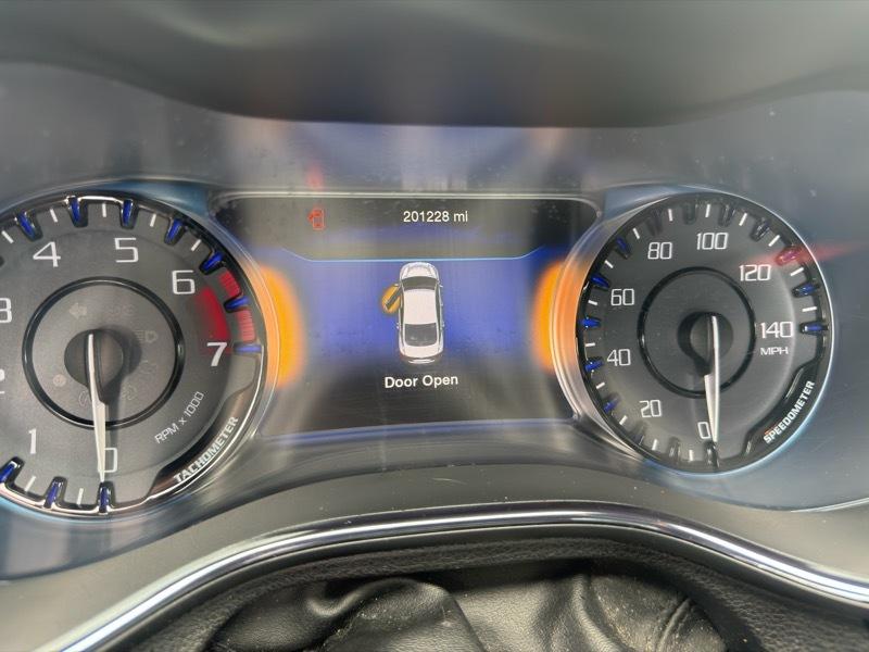 Chrysler 200 S 2015