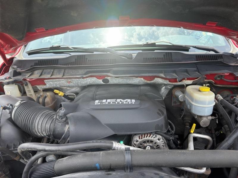 RAM 2500 ST 4WD 2014