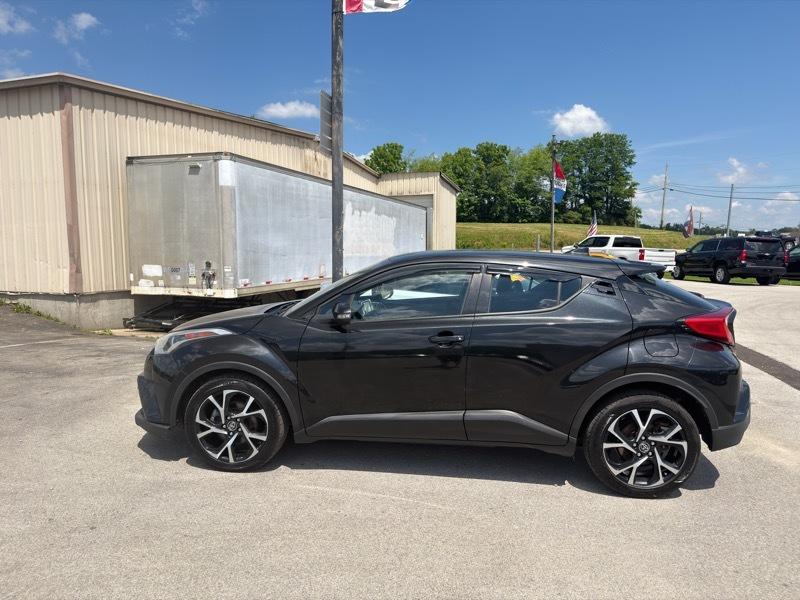 Toyota C-HR XLE 2018