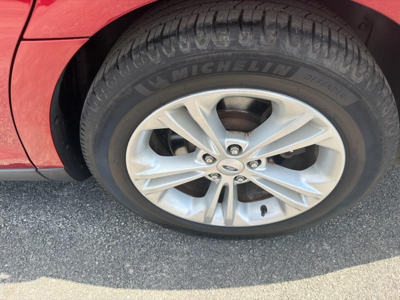 Ford Taurus SEL FWD 2013