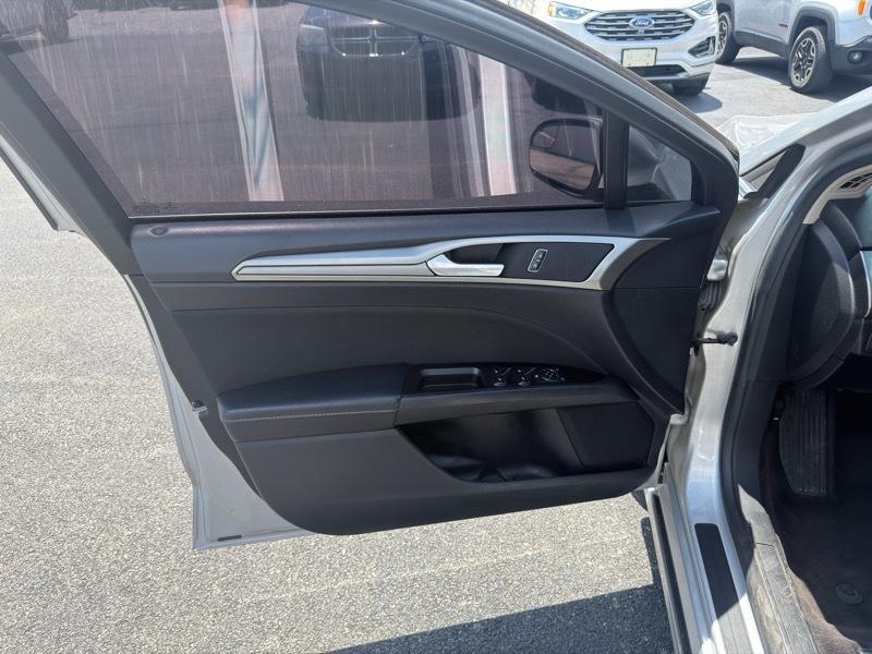 Ford Fusion SE 2017