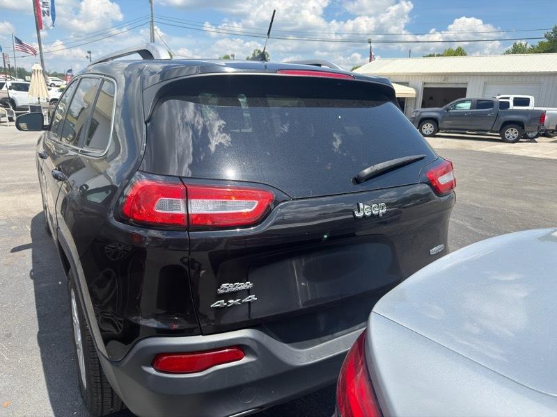 Jeep Cherokee Latitude 4WD 2014
