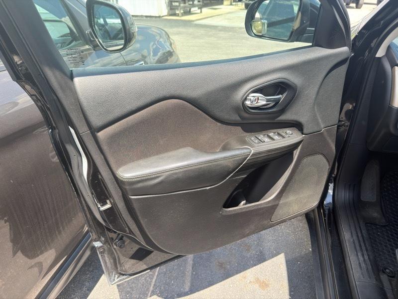 Jeep Cherokee Latitude 4WD 2014