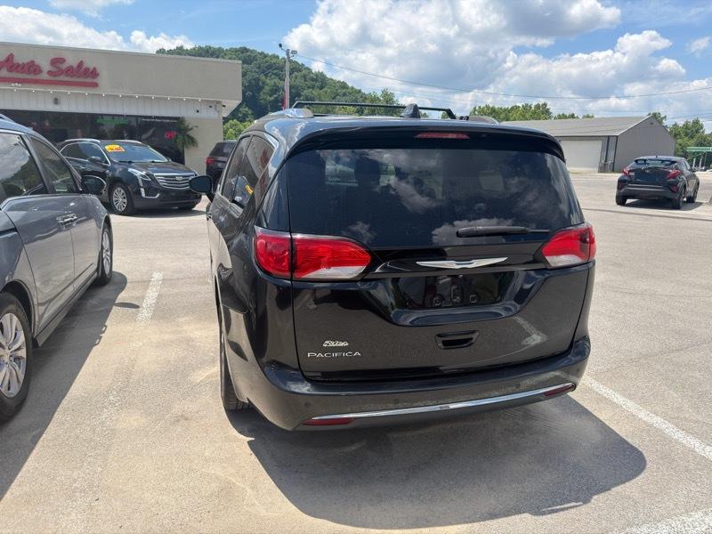 Chrysler Pacifica Touring-L 2018