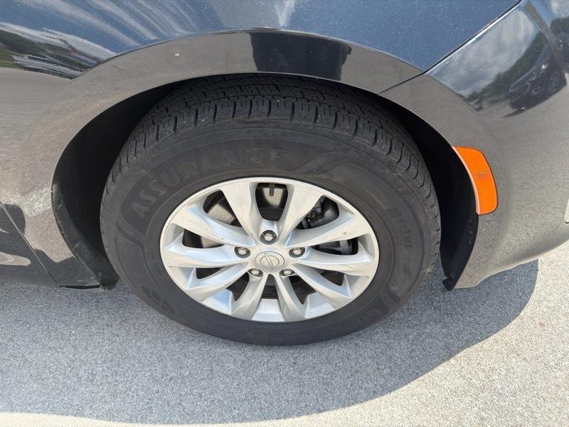 Chrysler Pacifica Touring-L 2018