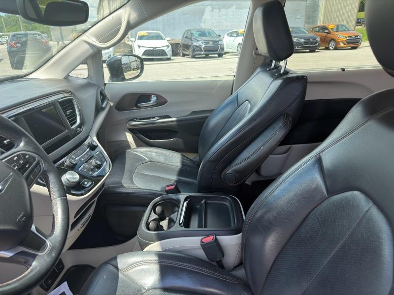 Chrysler Pacifica Touring-L 2018